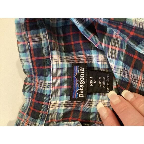 PATAGONIA Mens Sz Medium Plaid Button Down Long Sleeve Shirt Blue - Picture 9 of 9